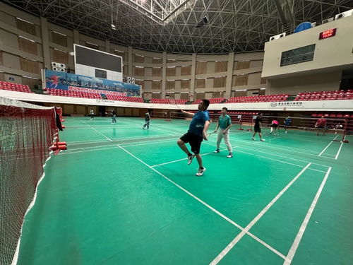 超越自我 誰(shuí)“羽”爭(zhēng)鋒——山東省公共衛(wèi)生臨床中心青島分中心成功舉辦職工羽毛球比賽